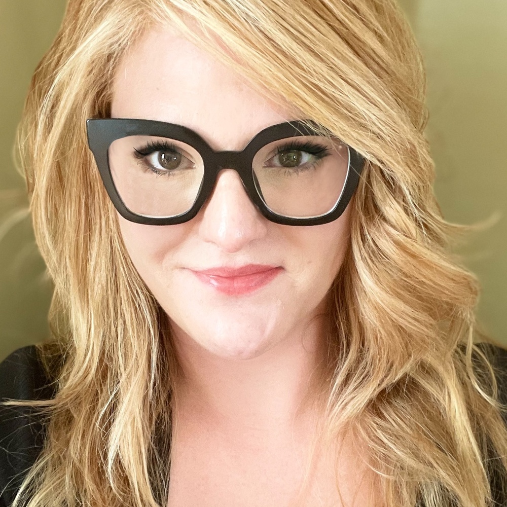 Meet your Posher, Kayleigh